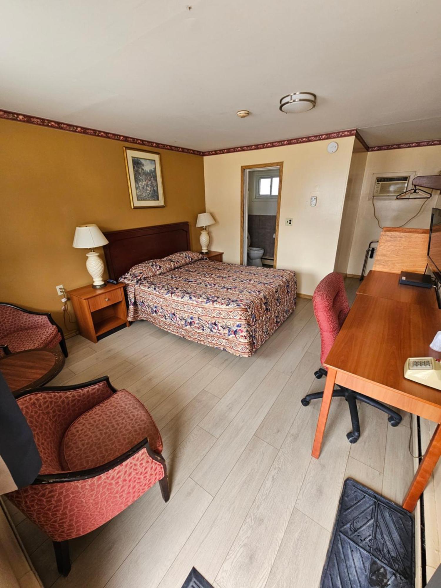 Forest Plaza Motel Mount Forest Eksteriør bilde