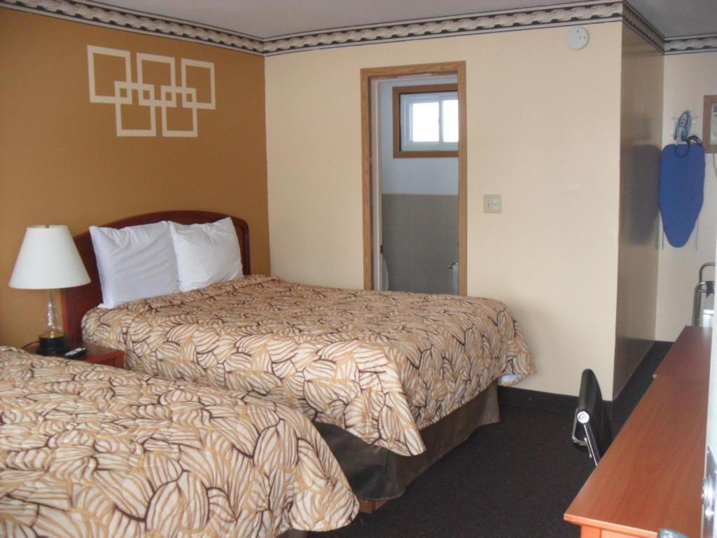 Forest Plaza Motel Mount Forest Eksteriør bilde